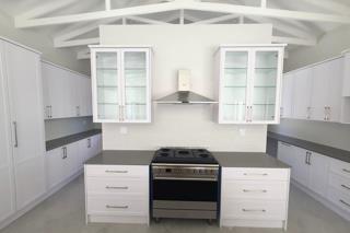 4 Bedroom Property for Sale in Noorsekloof Eastern Cape